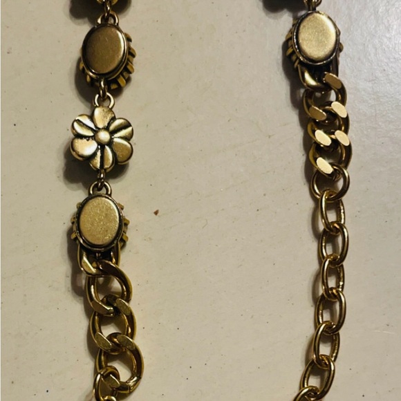 Gorgeous Antiqued Gucci Multi Crystal Flower Link bracelet - Picture 6 of 8